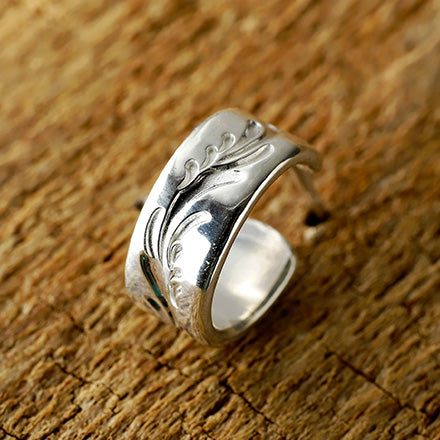 Karakusa Ring Pierce