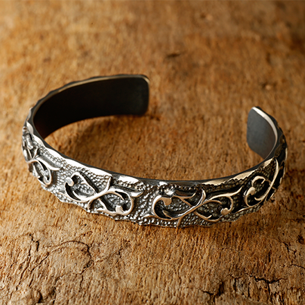 IVY Bangle Black