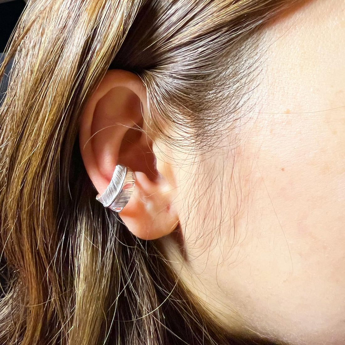 Ear cuff