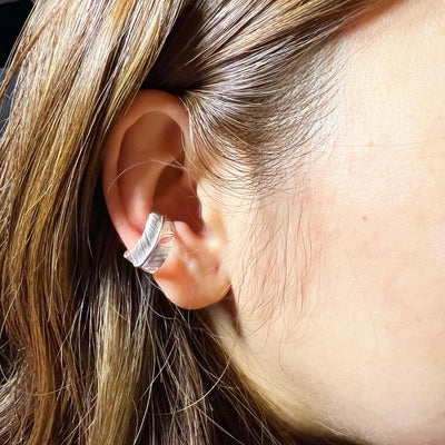 Ear cuff