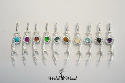 deer horn with colourful stones