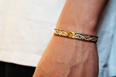 Square Bangle 唐草