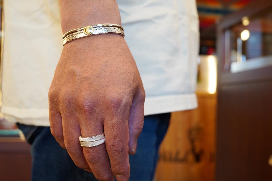 Troika Bangle