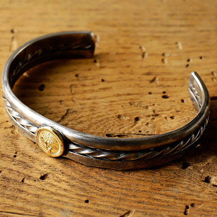 Troika Bangle