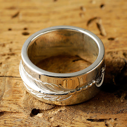 Carving Feather Ring