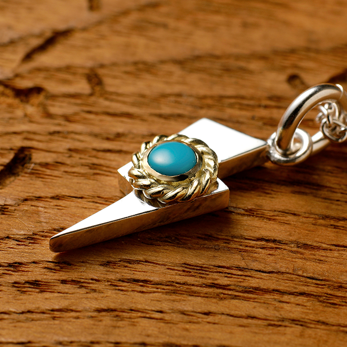 Lightning pendant