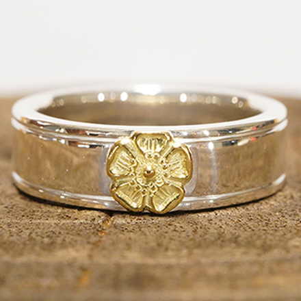 Flower ring
