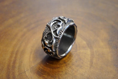 IVY Ring Black 1