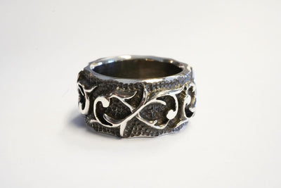 IVY Ring Black 3